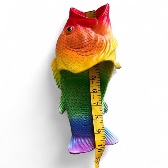 Rainbow Fish Sandals by Coddies 🐟 Size US Women’s 7–8 / US Men’s 5–6 - Picture 8 of 8